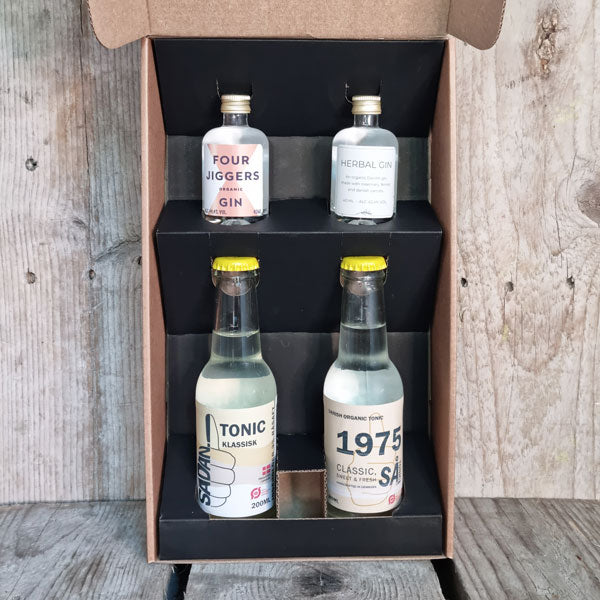 Gaveæske No. 1 med 2klassiske miniature gins + tonic